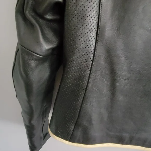 Indian Motorcycle S leather riding jacket - Picture 9 of 10